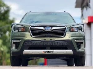 Subaru Forester Premium AWD 2019 Green