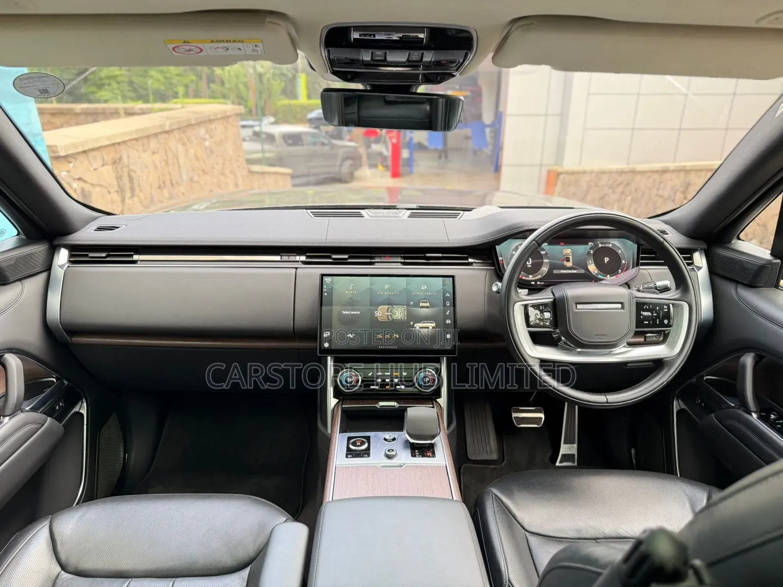 Land Rover Range Rover Vogue 2023 Brown