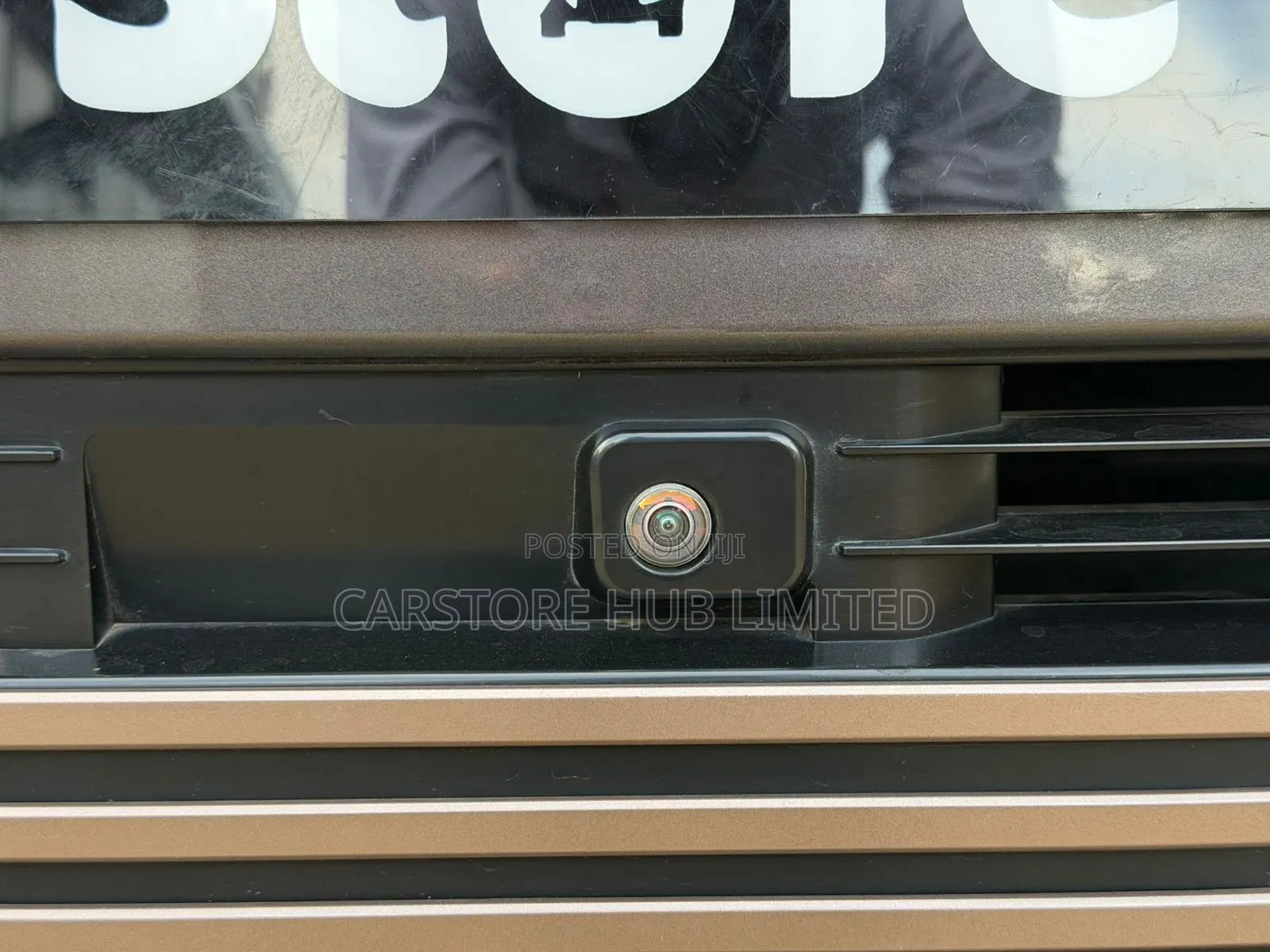 Land Rover Range Rover Vogue 2023 Brown