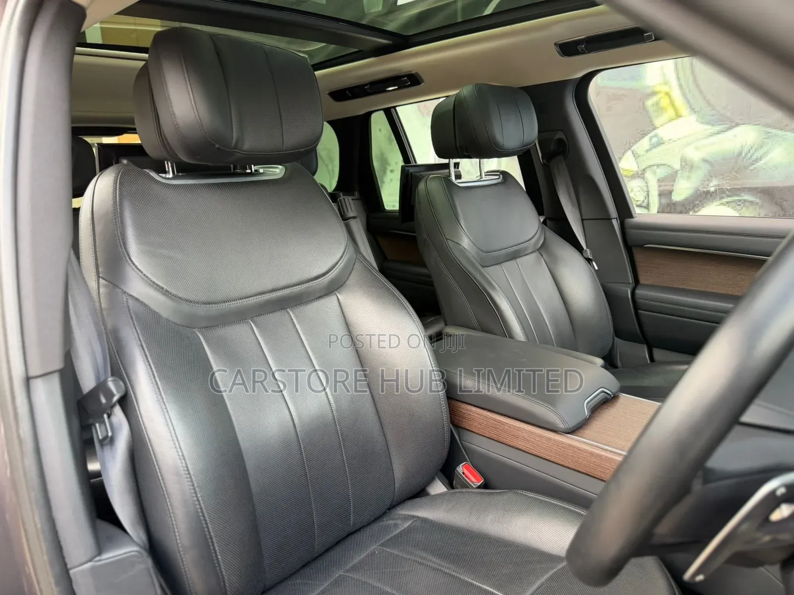 Land Rover Range Rover Vogue 2023 Brown