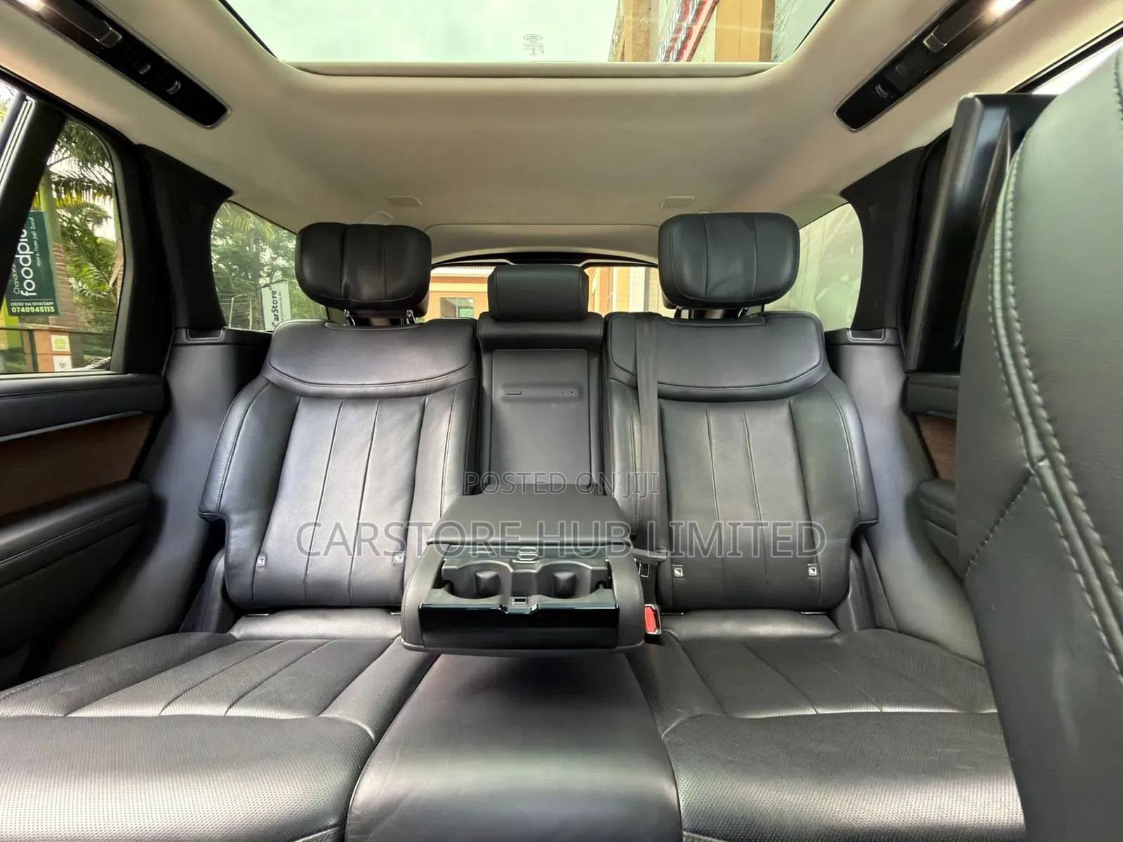 Land Rover Range Rover Vogue 2023 Brown