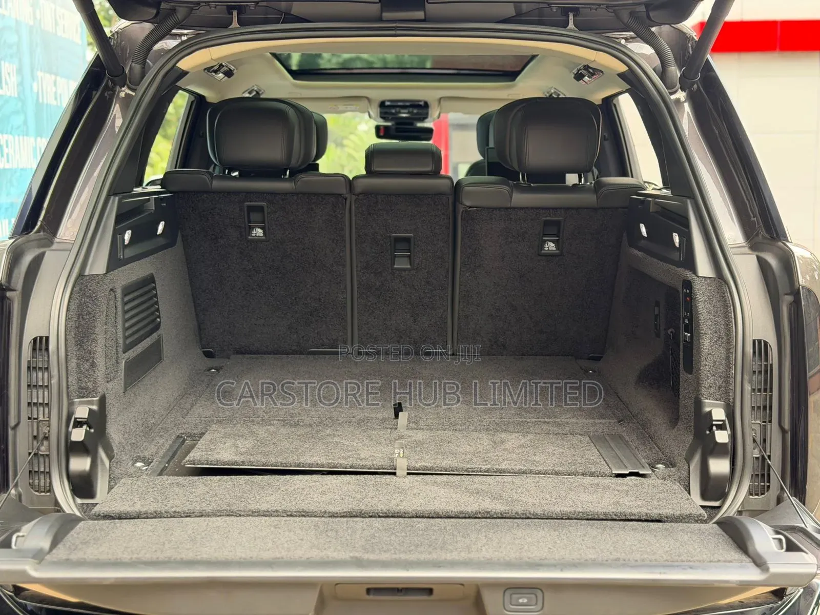 Land Rover Range Rover Vogue 2023 Brown