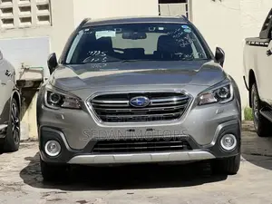 Subaru Outback 2019 Silver