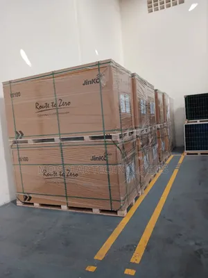 625w Jinko Mono Crystal All Weather Solar Panels Wholesalers