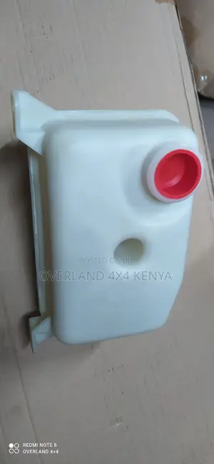 Radiator Land Rover Expansion Coolant Tank-200tdi-300tdi-V8