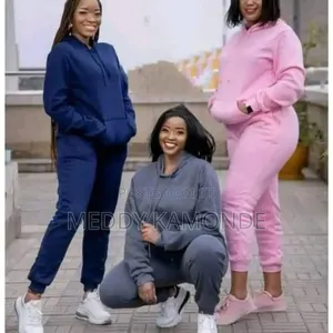 Elegant Grey Warm Tracksuit