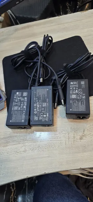 Hp Big Pin Charger 65w