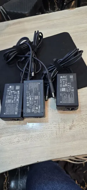 Hp Big Pin Charger 65w