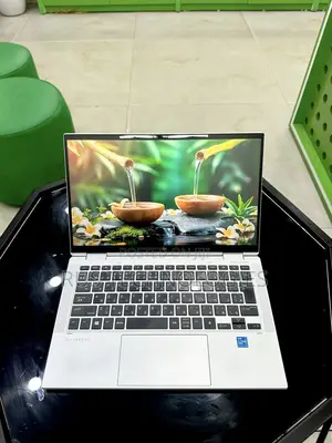 Laptop HP EliteBook x360 1030 G8 16GB Intel Core i5 SSD 512GB