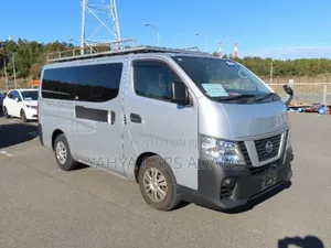 Nissan Caravan (Urvan) 2019 Silver
