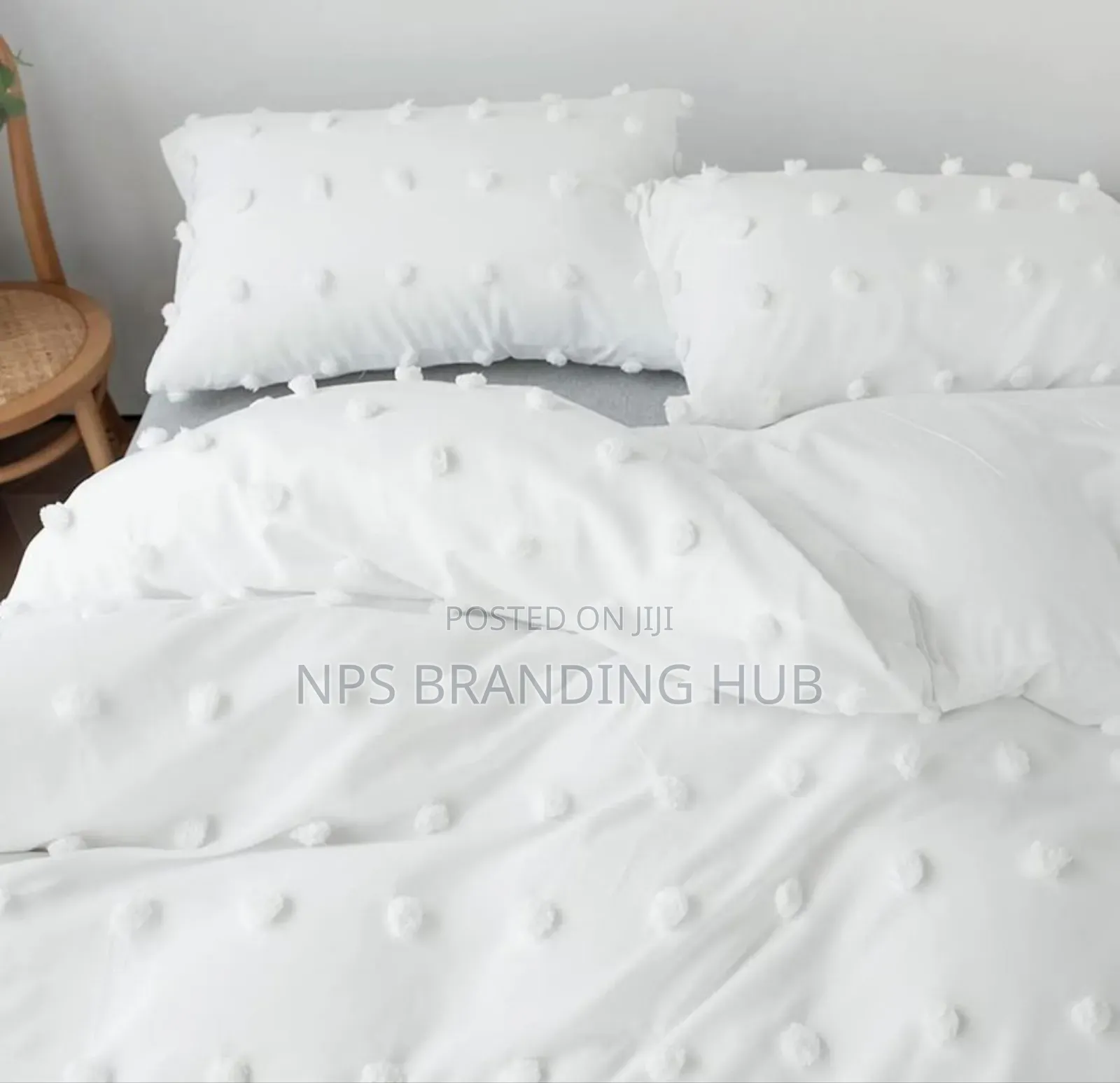 Tufted Dot Design Duvet Cover Set Size:6*6/6*7
Sk