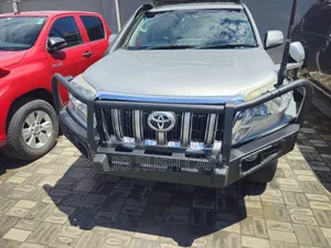 Toyota Land Cruiser Prado 2016 Silver