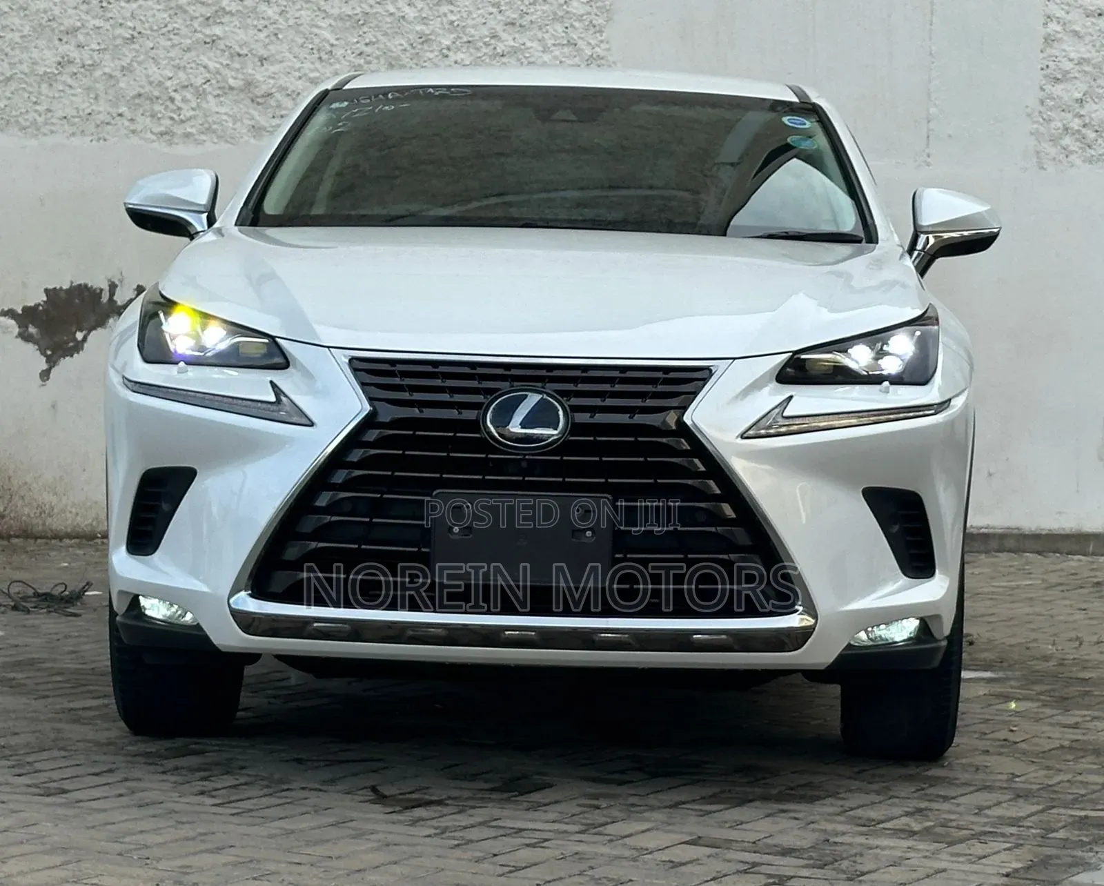 Lexus NX 2019 Off white