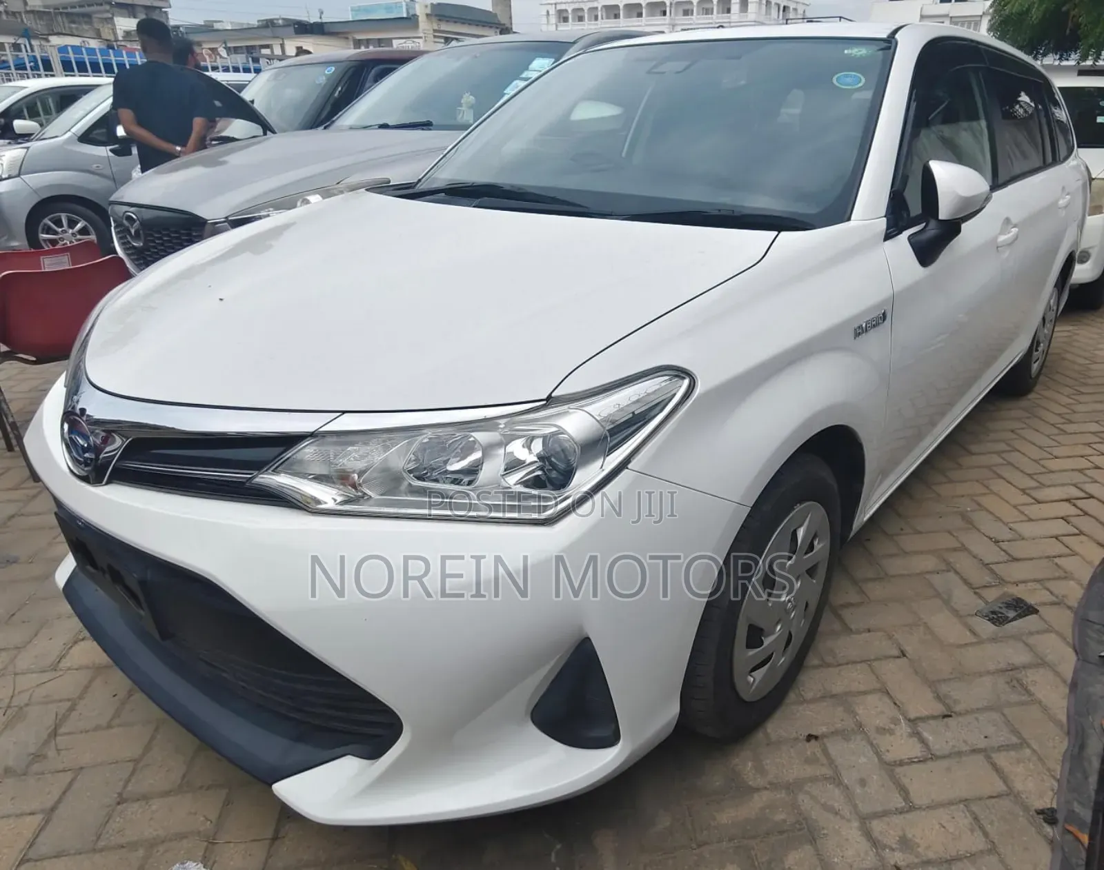 Toyota Corolla Fielder 2018 White