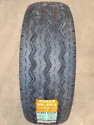 205 /65 R15 C Maxxis Tyres Ue-103 8pr [Made in Thailand]