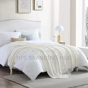 Knitted Tassel Throw Blankets. Sk