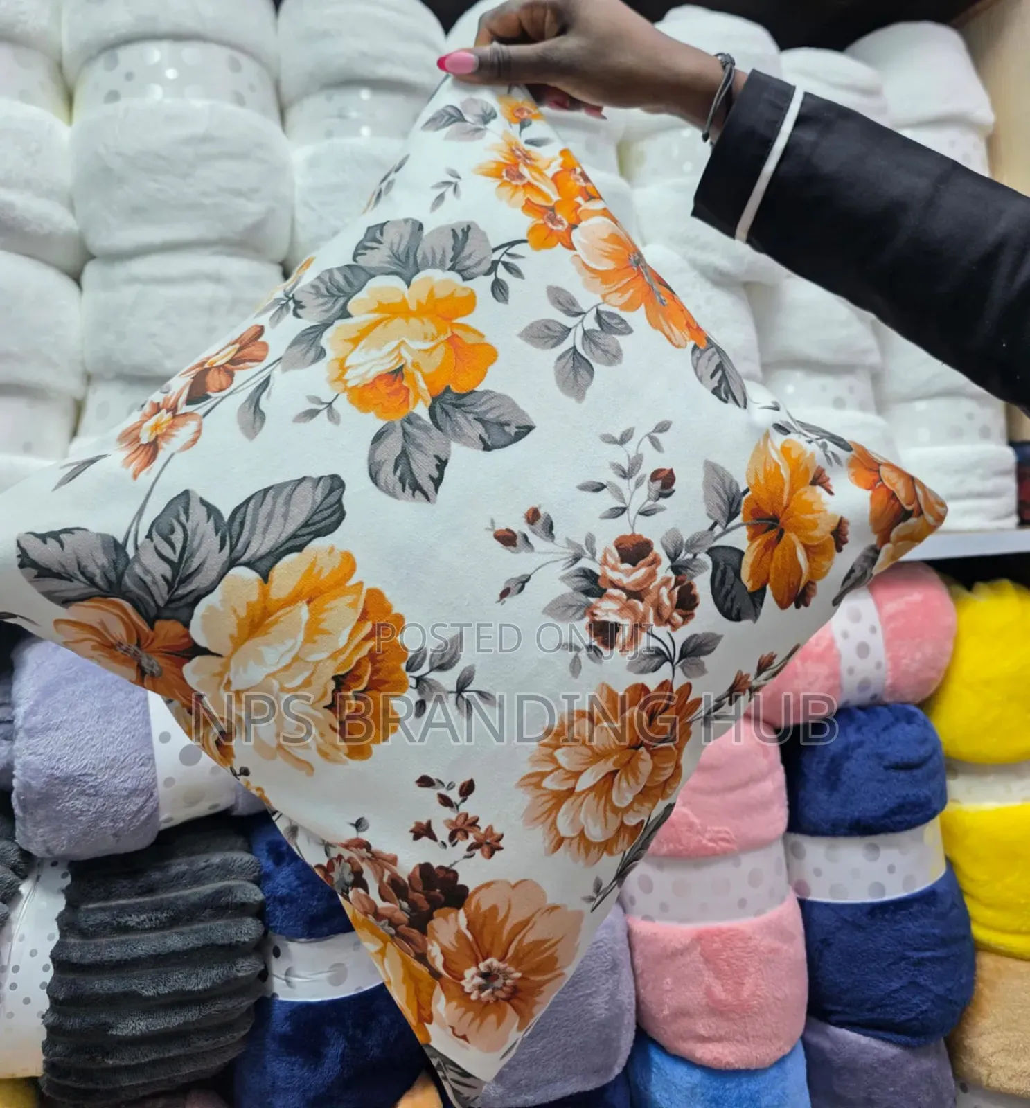 Throw Pillow Cases/Covers Size: 45*45cm Sk