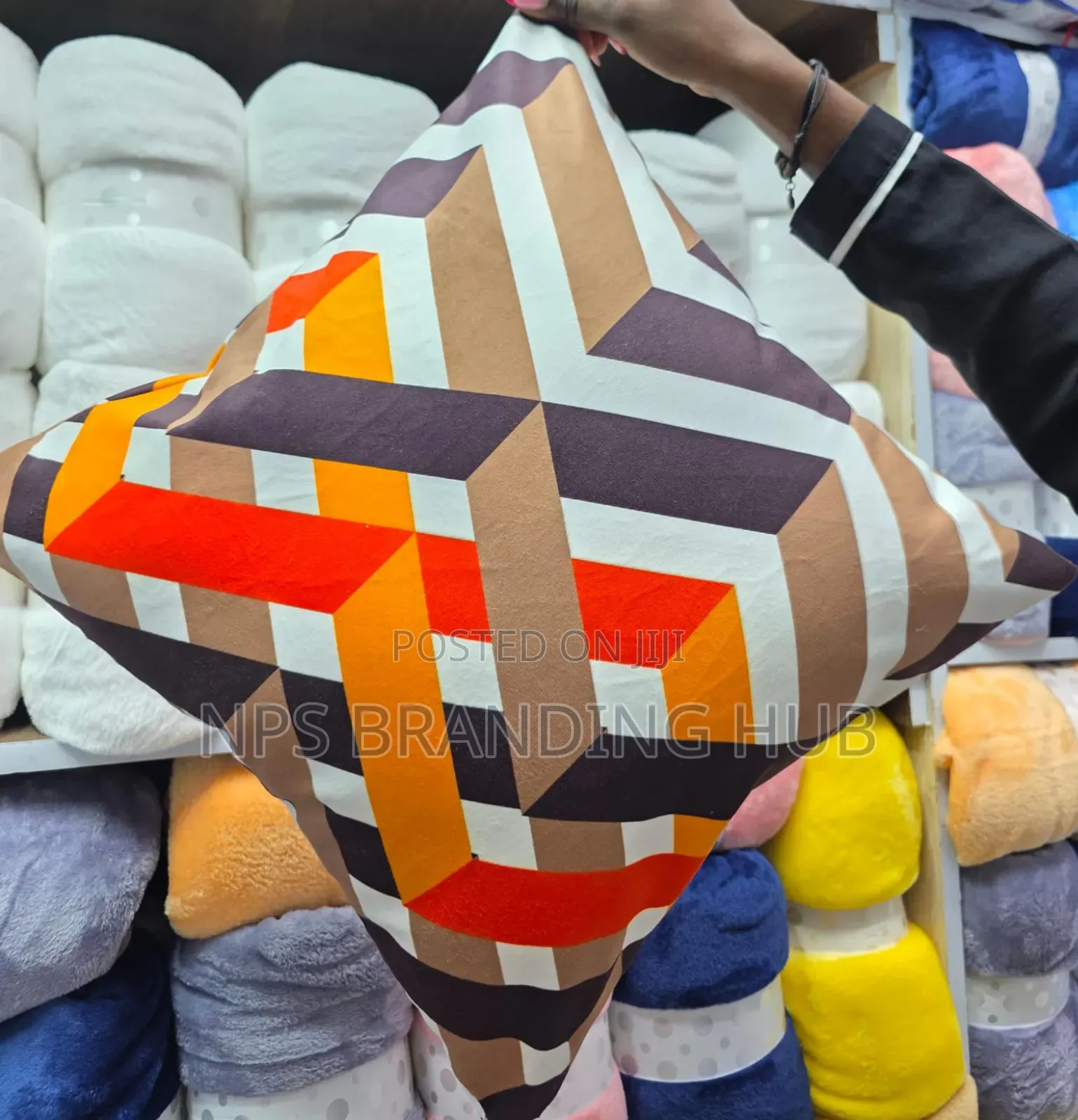Throw Pillow Cases/Covers Size: 45*45cm Sk