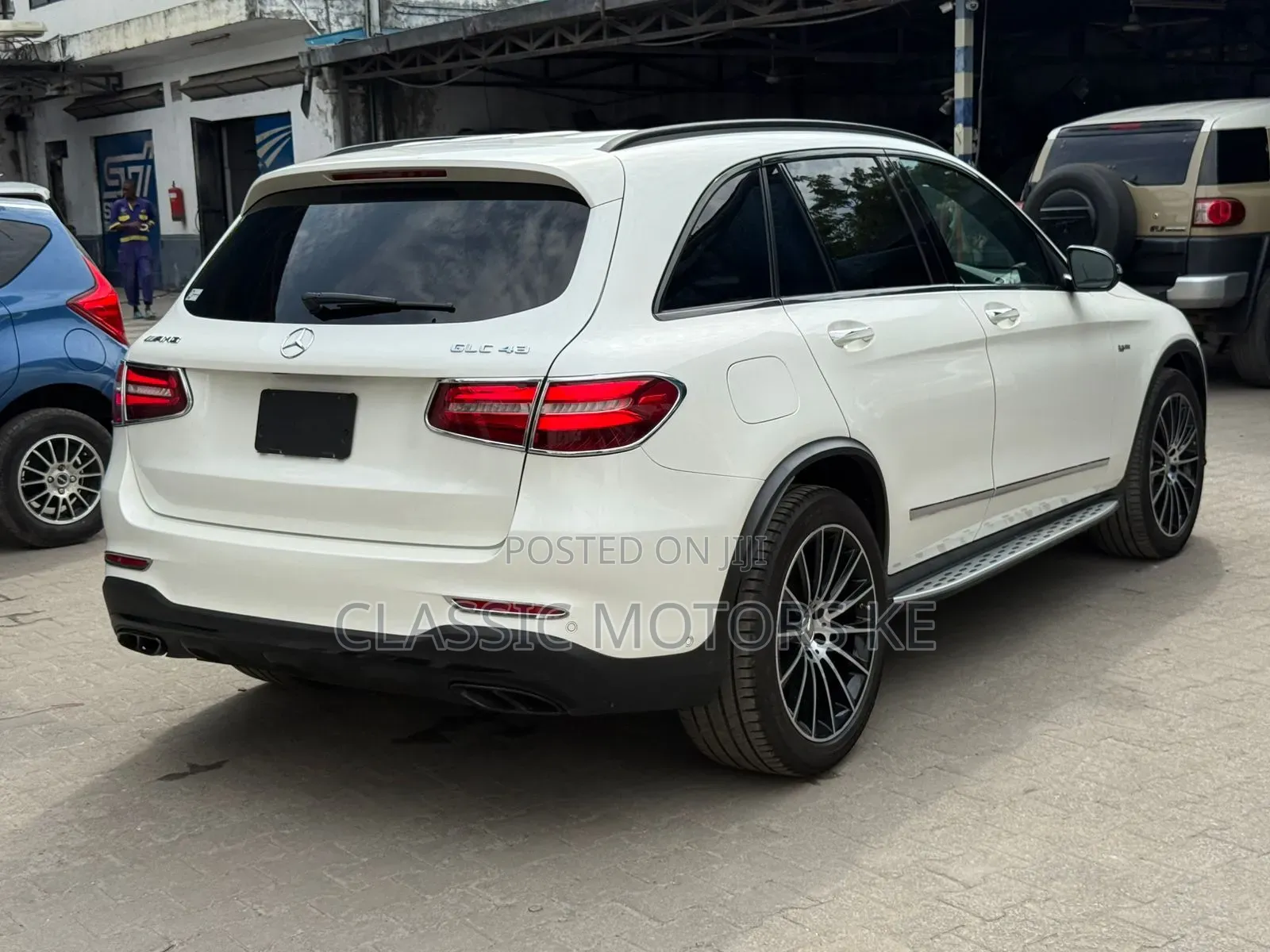 Mercedes-Benz GLC-Class 2019 White