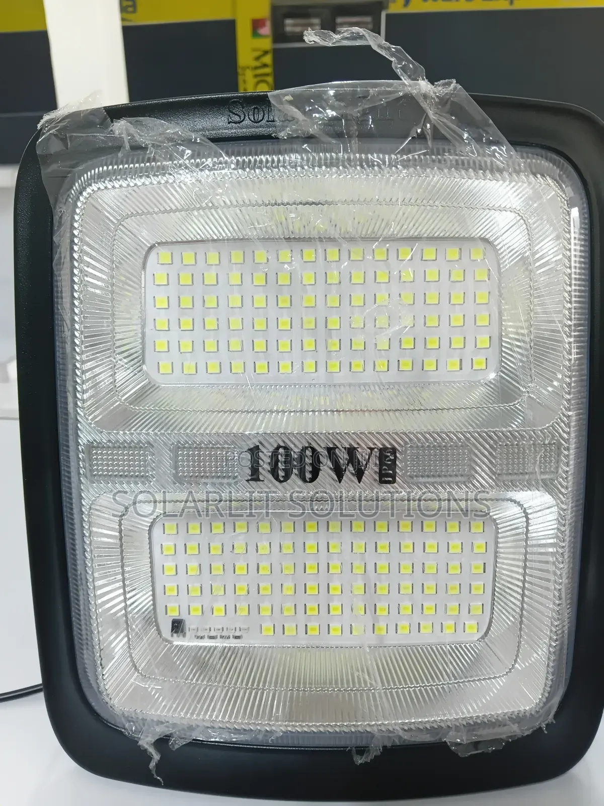 100w Solar Floodlight