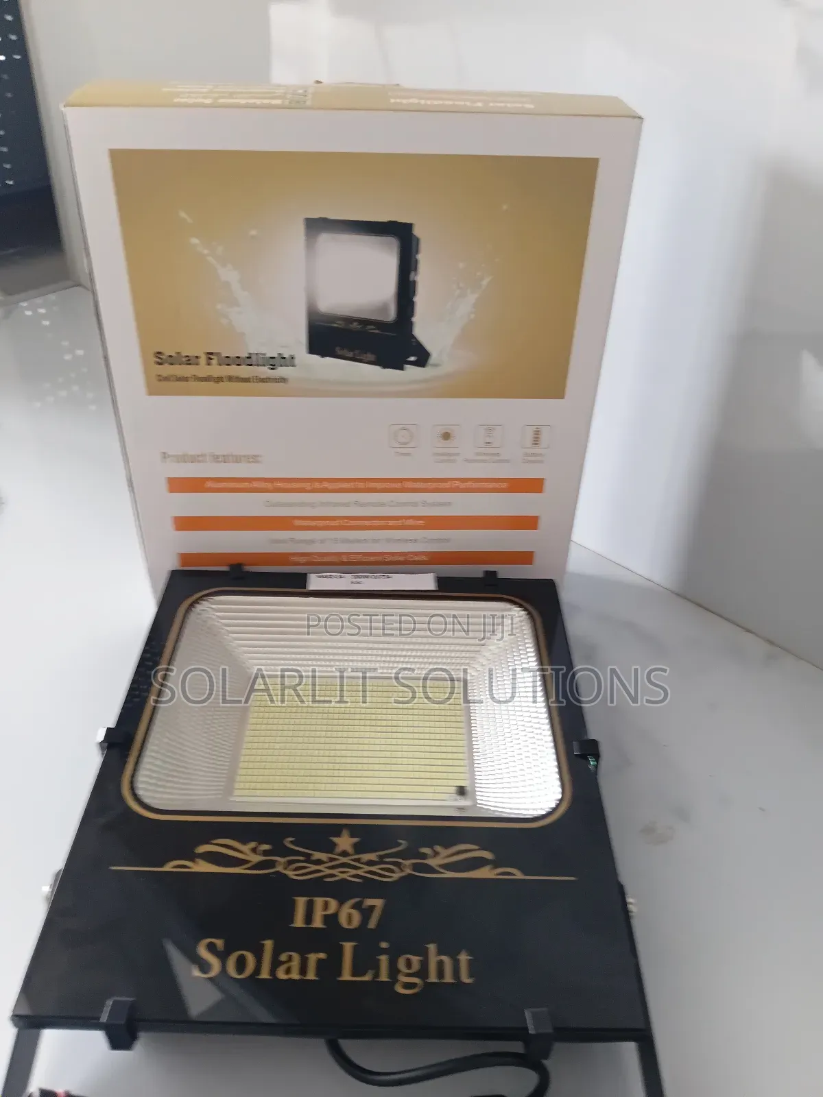 Solar Floodlight 300w