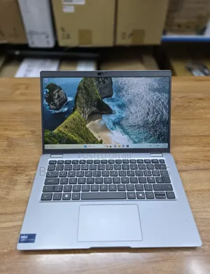 Laptop Dell Latitude 5450 16GB Intel SSD 256GB