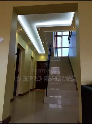 4bdrm Maisonette in Phenom Estate for sale