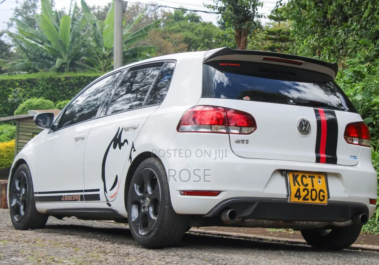 Volkswagen Golf 2011 White