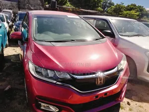 Honda Fit 2016 Red