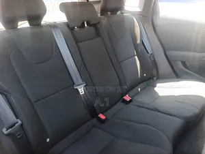 Volvo V40 2019 Blue