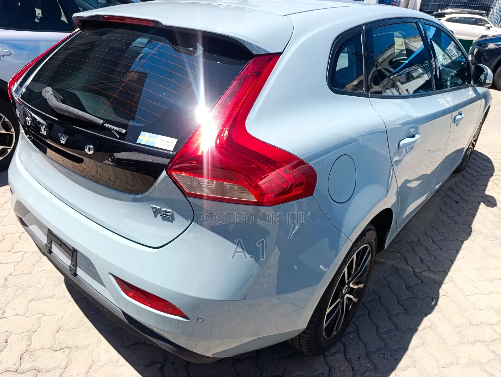 Volvo V40 2019 Blue