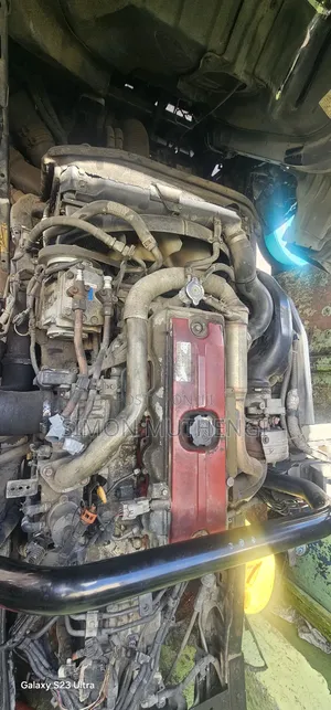 Toyota Dyna Complete Engine With Gearbox in Perfect Condition