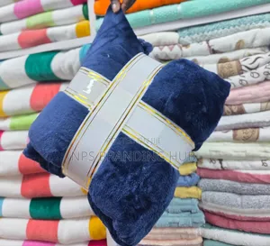 Plain Fleece Blanket With Ribbon Size: 6*6
 Sk