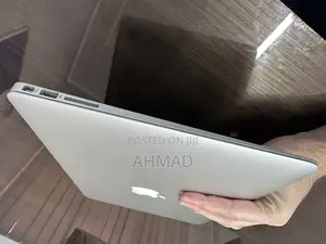 Laptop Apple MacBook Air 8GB Intel Core i5 SSD 256GB