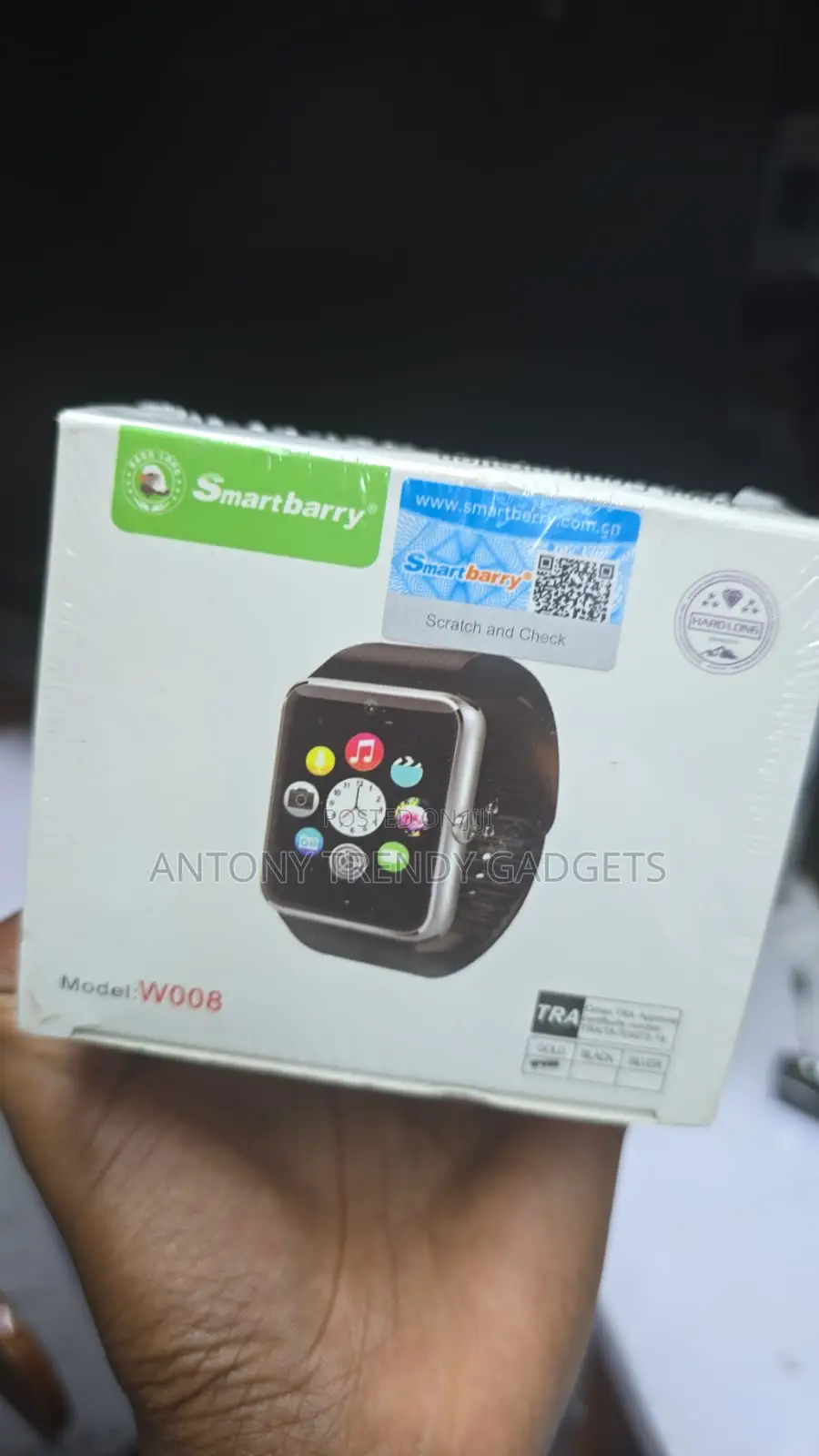 W008 Smartwatch Bluetooth Compatible With Android Ios