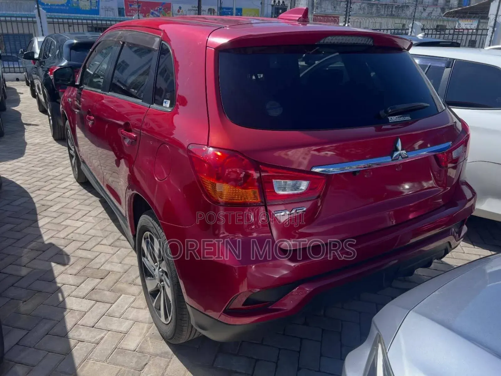 Mitsubishi RVR 2018 Red