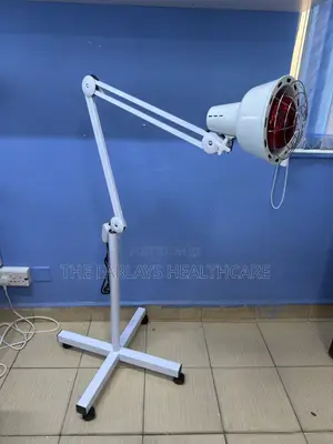 Infrared Therapy Lamp / Irr Light With Stand