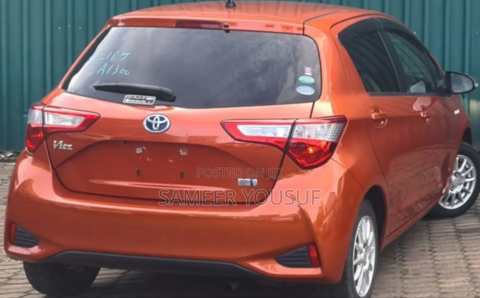Toyota Vitz 2017 Orange