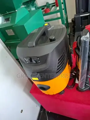 Steam Vacuum Cleaner