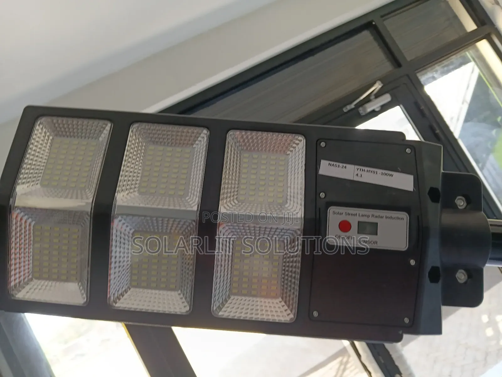 100w Solar Streetlight