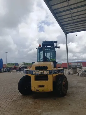 Logistics Forklift Are Available for Uplifting Service Within Nairobi