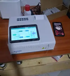 SMT-70 Seamaty Biochemistry Analyzer Machine (Semi Automated)