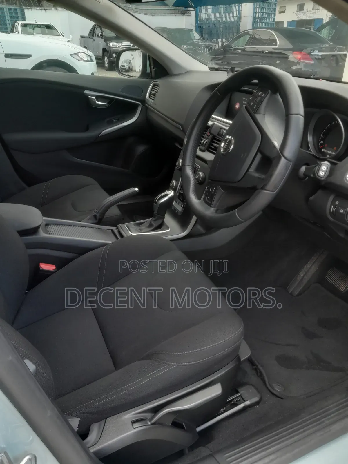 Volvo V40 2019 Blue