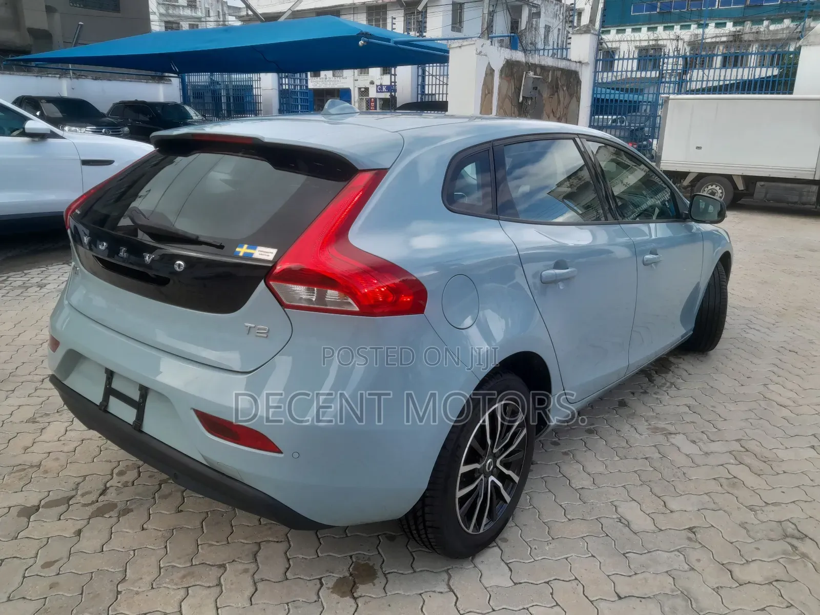 Volvo V40 2019 Blue