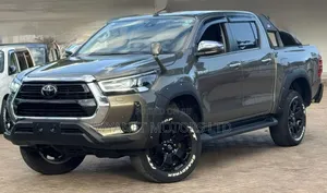 Toyota Hilux Revo Double Cab Deisel 2.4 AWD 2020 Gray