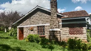 2bdrm Farm House in Lari/Kirenga for rent