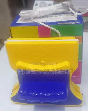Magnetic Window Glass Cleaner