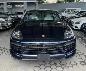 Porsche Cayenne 2019 Blue