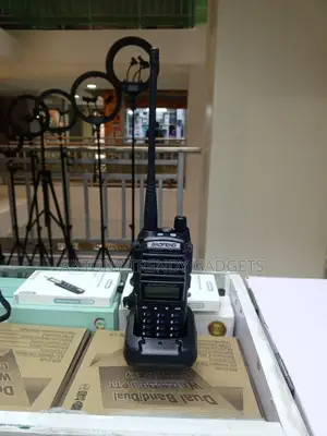 Baofeng Uv-82 Dual-Band Handheld Two-Way Radio