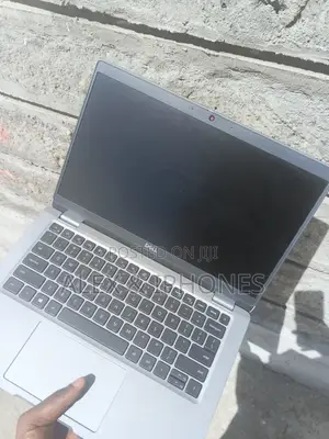 Laptop Dell Latitude 5300 16GB Intel Core i5 SSD 256GB
